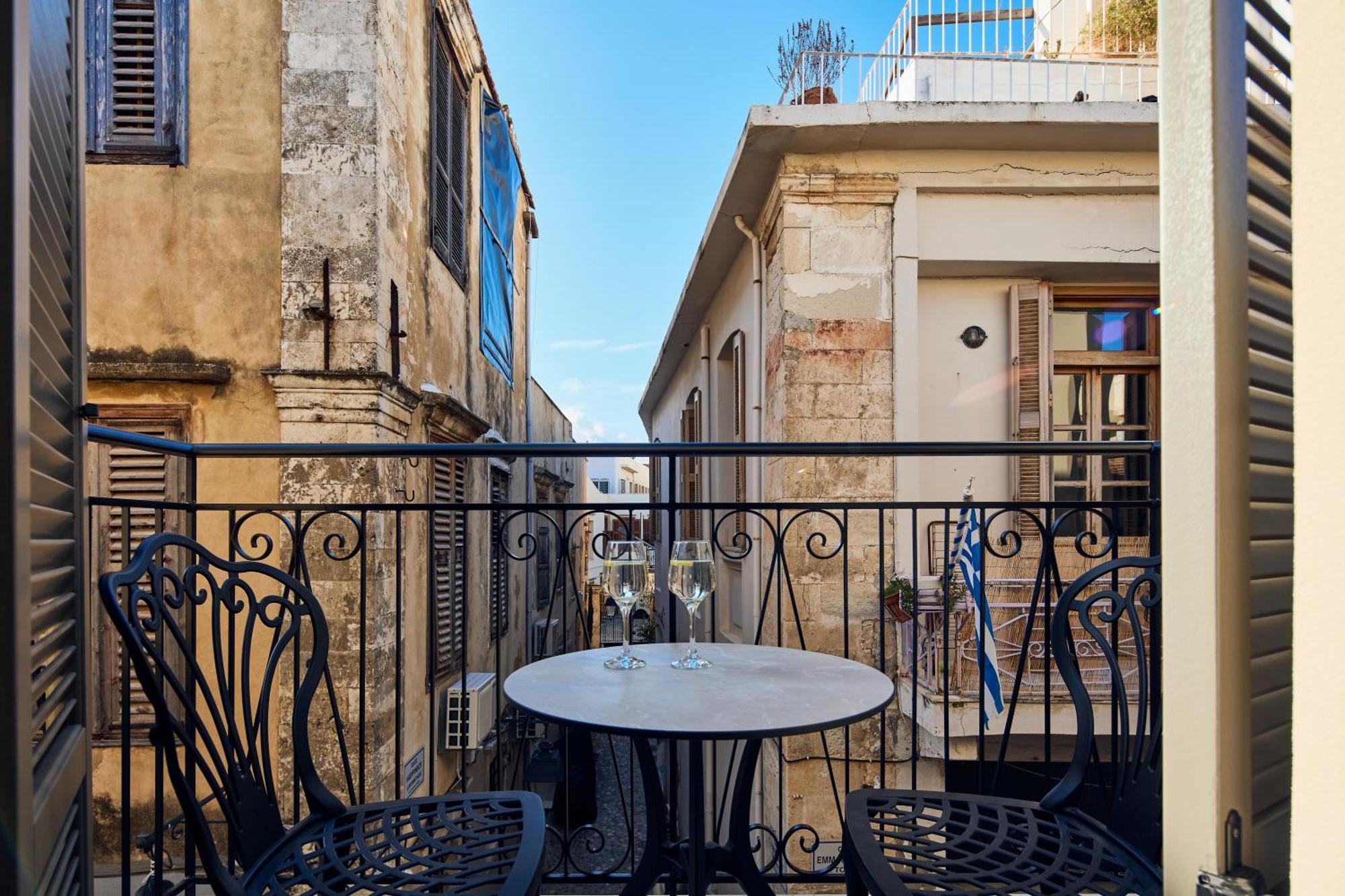 Grande Madonna Luxury Boutique Suites 레팀노 외부 사진