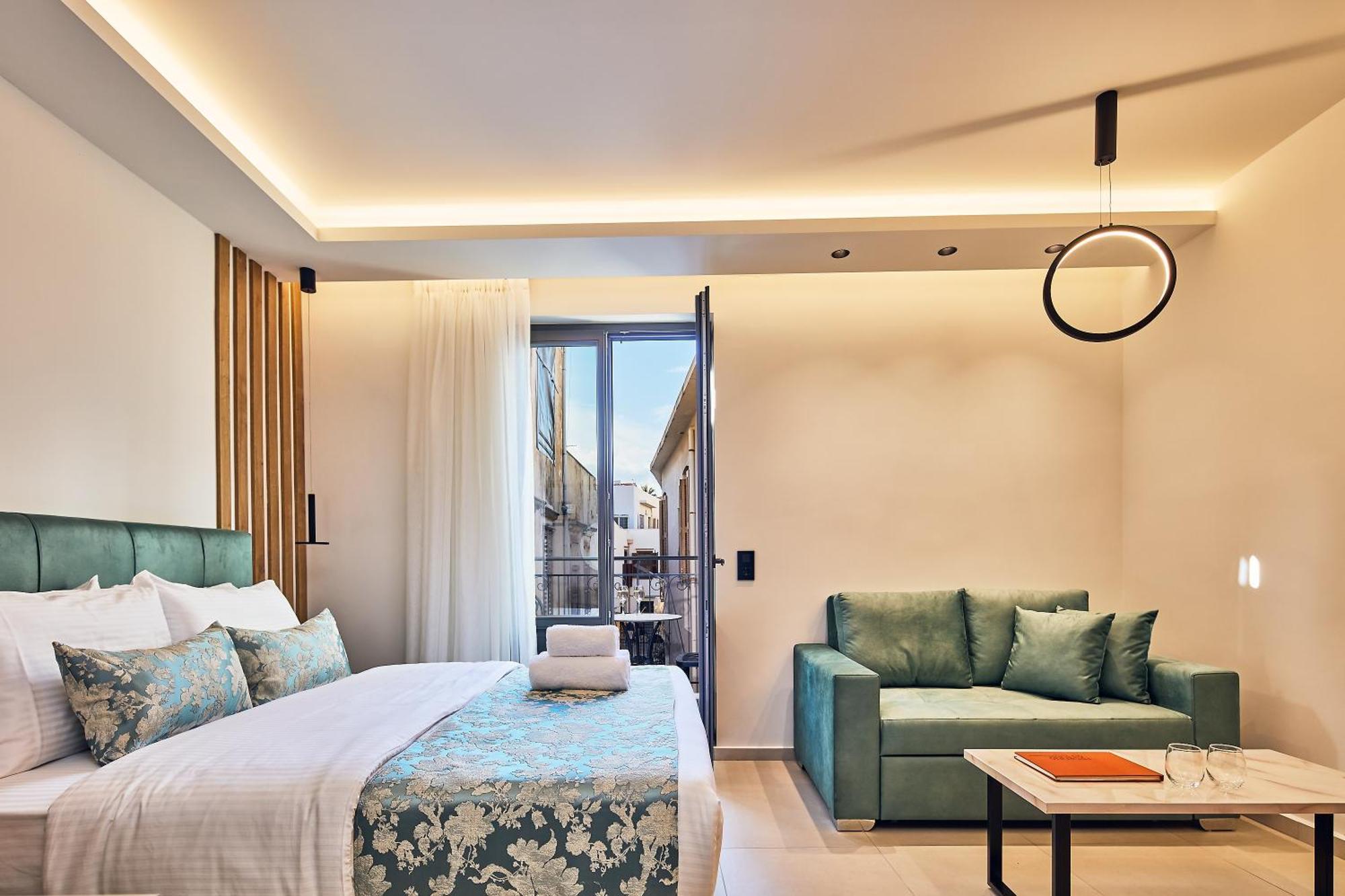 Grande Madonna Luxury Boutique Suites 레팀노 외부 사진