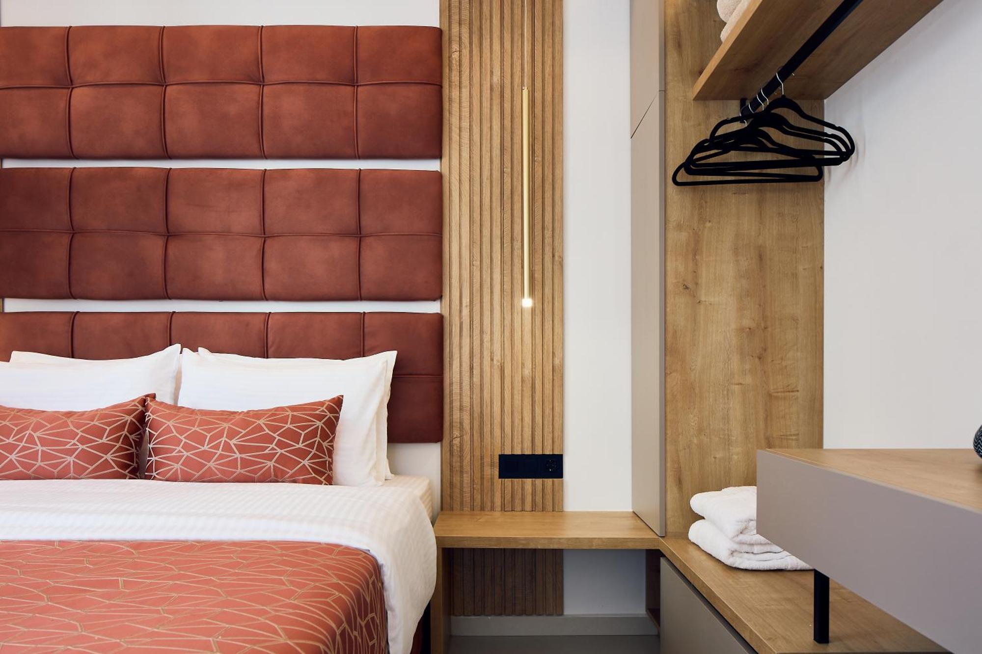 Grande Madonna Luxury Boutique Suites 레팀노 객실 사진