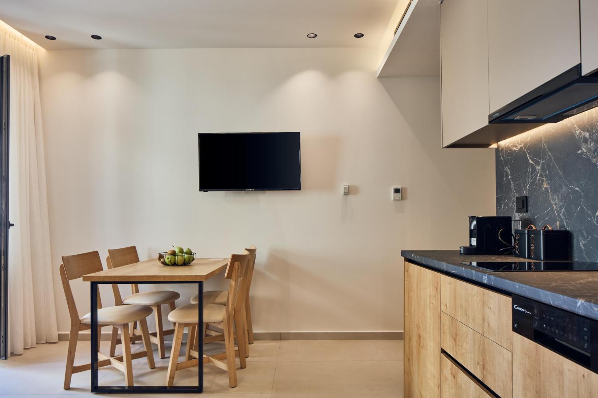 Grande Madonna Luxury Boutique Suites 레팀노 객실 사진