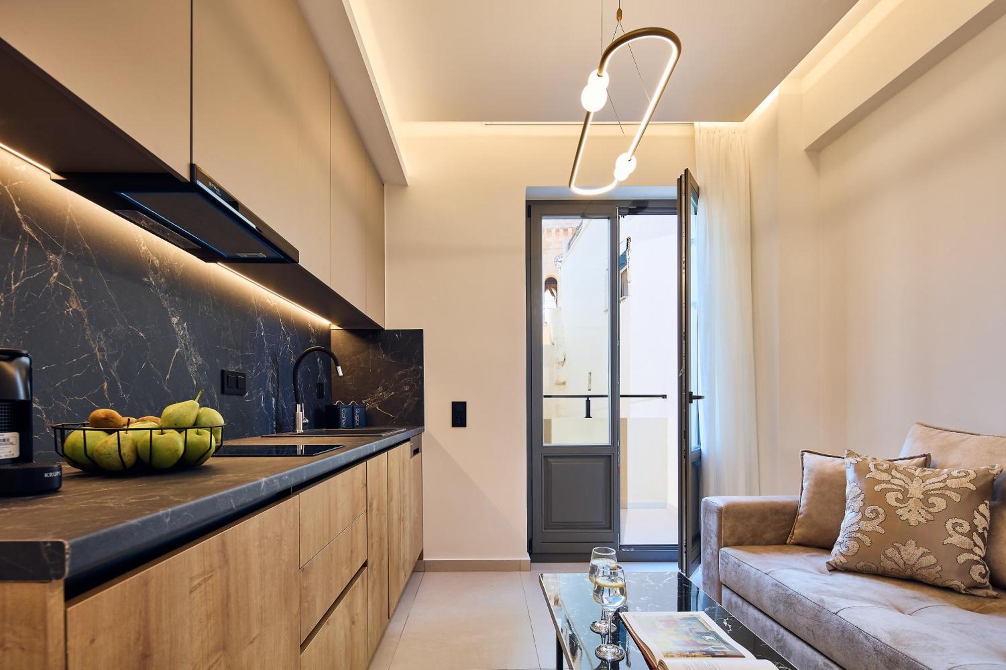 Grande Madonna Luxury Boutique Suites 레팀노 객실 사진