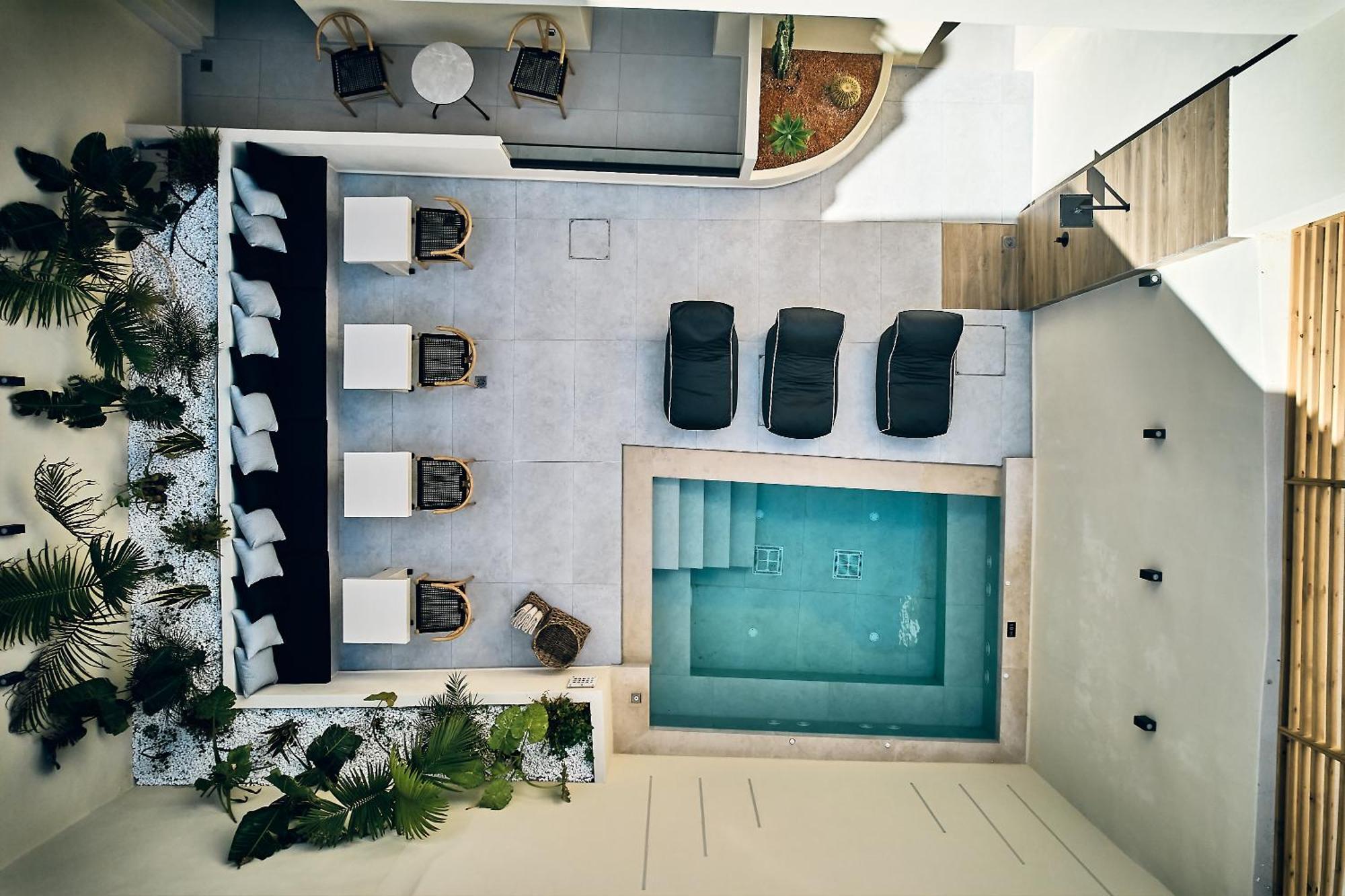 Grande Madonna Luxury Boutique Suites 레팀노 외부 사진
